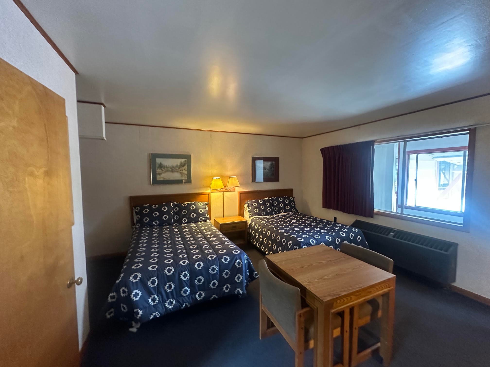 Two-bed guest room at Alpine Lodge in Davis, West Virginia